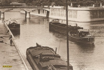 Paris en flânant - La Cité - Notre-Dame (2) (Copier).jpg (155.04 Kio) Vu 1451 fois Paris en flânant - La Cité - Notre-Dame (2) (Copier).jpg