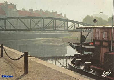 Dunkerque (Nord) - Le canal de Furnes au petit matin (Copier).jpg