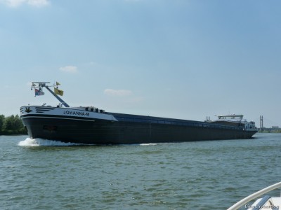 Johanna-M-2-03-07-2014.jpg (143.15 Kio) Vu 1305 fois Johanna-M-2-03-07-2014.jpg