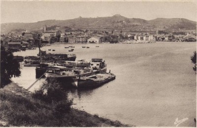 a-Citerna à Martigues (3).jpg (126.43 Kio) Vu 8981 fois a-Citerna à Martigues (3).jpg