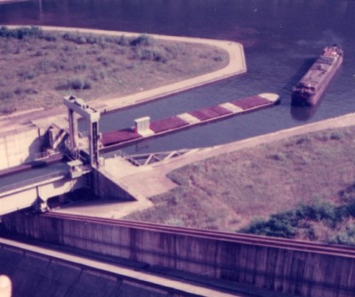 img027.jpg
