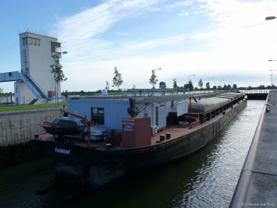 Floreat-4-22-05-2014.jpg