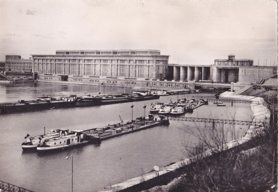 a-Citerna à l'aval de Bollène.jpg (163.75 Kio) Vu 7153 fois a-Citerna à l'aval de Bollène.jpg