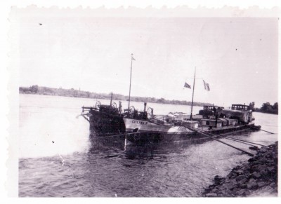 a-Citerna 9 à Bourg St Andéol +Josiane.jpg (150 Kio) Vu 7272 fois a-Citerna 9 à Bourg St Andéol +Josiane.jpg