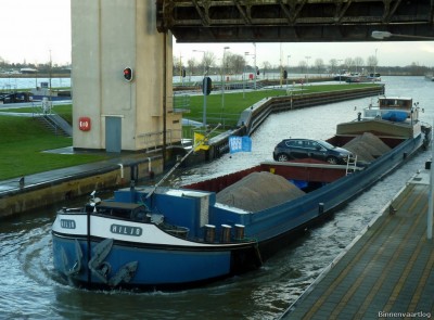 Hiljo-1-14-01-2015.jpg (216.64 Kio) Vu 1161 fois Hiljo-1-14-01-2015.jpg