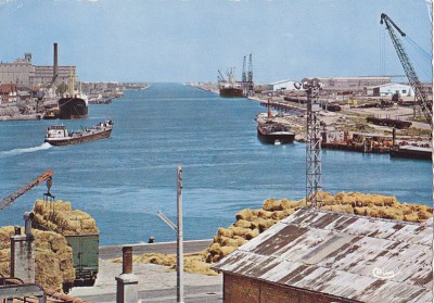 a-Citerna à Port st Louis.jpg (428.34 Kio) Vu 5629 fois a-Citerna à Port st Louis.jpg