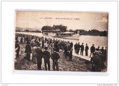 a-Vapeur en Avignon (2).jpg