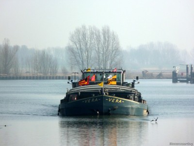 Vera-1-16-02-2015.jpg (150.98 Kio) Vu 1445 fois Vera-1-16-02-2015.jpg