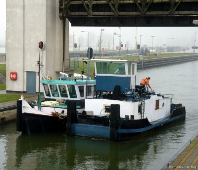 Furie-5-17-02-2015.jpg (168.81 Kio) Vu 1809 fois Furie-5-17-02-2015.jpg