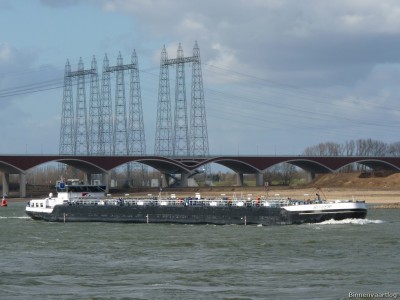 Ro-Ver-1-27-02-2015-Nijmegen-Rene-Keuvelaar.jpg (195.16 Kio) Vu 1653 fois Ro-Ver-1-27-02-2015-Nijmegen-Rene-Keuvelaar.jpg