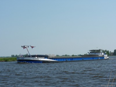 twirring-1-25-05-2012.jpg