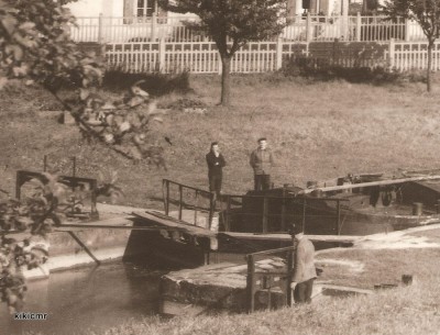 Valdieu - Canal du Rhône au Rhin et la gare (3) (Copier).jpg