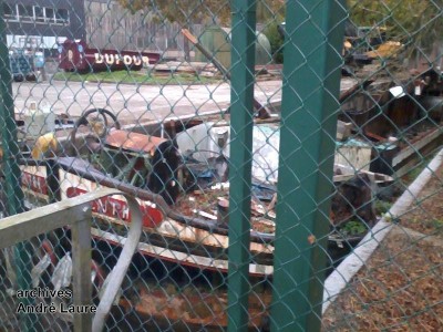 benthe (basrode) découpé dans l'ancienne écluse de Bernissart 4.jpg (126.37 Kio) Vu 2552 fois benthe (basrode) découpé dans l'ancienne écluse de Bernissart 4.jpg