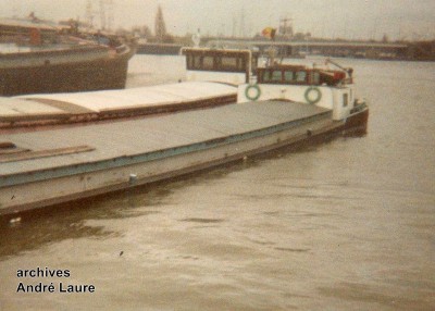 butterfly 3eme voyage qu'il faisait, chargé de coils à Anvers.jpg (121.82 Kio) Vu 2252 fois butterfly 3eme voyage qu'il faisait, chargé de coils à Anvers.jpg