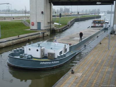 Johanna-Adriana-2-08-04-2015.jpg (231.17 Kio) Vu 1815 fois Johanna-Adriana-2-08-04-2015.jpg