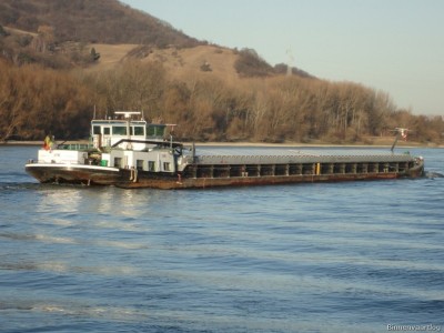 jayne-12-04-03-2010-helmut-oostenrijk-donau.jpg (168.4 Kio) Vu 3814 fois jayne-12-04-03-2010-helmut-oostenrijk-donau.jpg