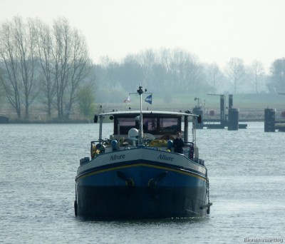 Allure-2-14-04-2015.jpg (154.39 Kio) Vu 1972 fois Allure-2-14-04-2015.jpg