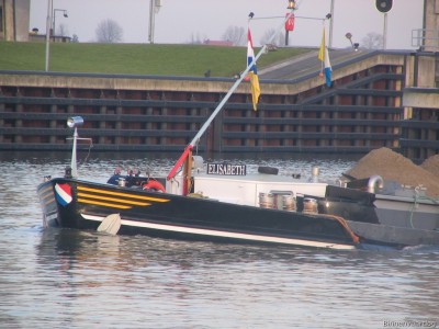 elisabeth-4-26-01-2009.jpg (198.94 Kio) Vu 1649 fois elisabeth-4-26-01-2009.jpg