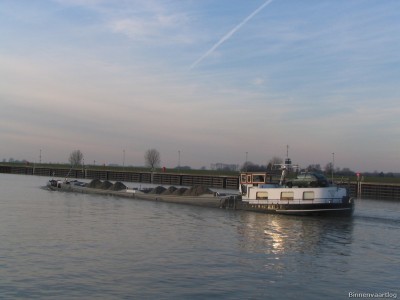 elisabeth-2-26-01-2009.jpg (120.83 Kio) Vu 1649 fois elisabeth-2-26-01-2009.jpg