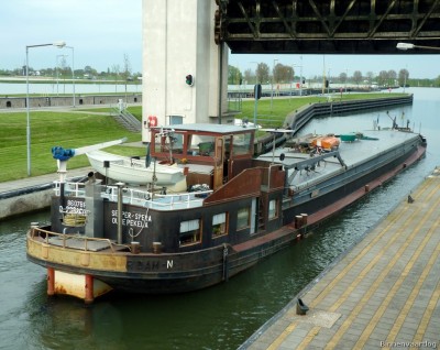 Semper-Spera-4-29-04-2015.jpg
