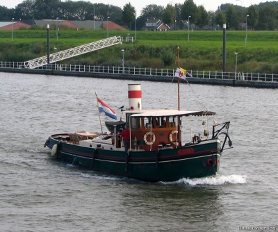 triton-3-18-09-2008.jpg (217.33 Kio) Vu 2312 fois triton-3-18-09-2008.jpg