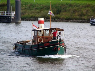 triton-2-18-09-2008.jpg (235.71 Kio) Vu 2312 fois triton-2-18-09-2008.jpg