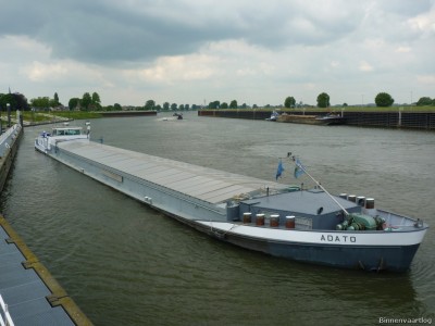 Adato-3-21-05-2015.jpg