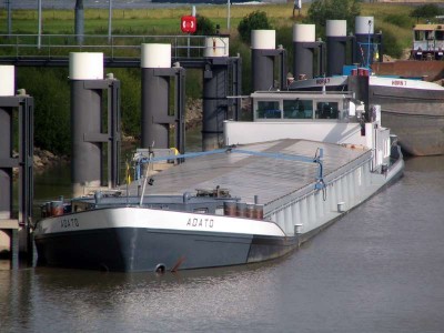 a-1.jpg