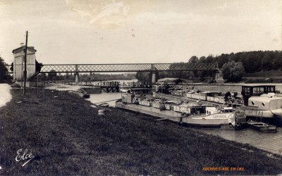 Castets.jpg (130.05 Kio) Vu 2227 fois Castets.jpg