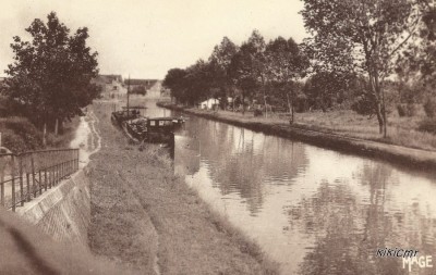 Masnières (Nord) - Jolie vue sur l'eau (1) (Copier).jpg