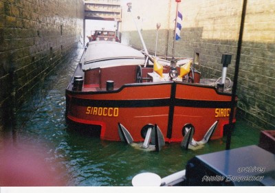 20 10 96 - écluse du Canal du nord (Copier).jpg (119.8 Kio) Vu 3287 fois 20 10 96 - écluse du Canal du nord (Copier).jpg