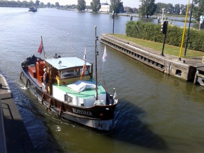 Bestevaer-1-30-06-2015-Maas-Grave (1).jpg (113.53 Kio) Vu 1247 fois Bestevaer-1-30-06-2015-Maas-Grave (1).jpg