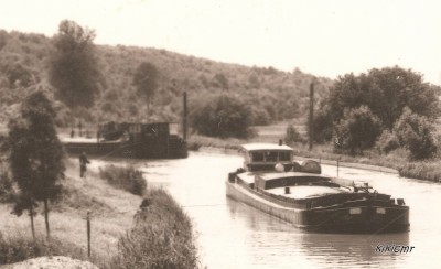 Revigny-sur-Ornain (Meuse) - Le canal de la Marne au Rhin (2) (Copier).jpg