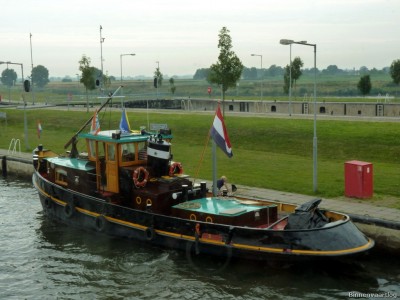 Ina-7-10-08-2015-Lith.jpg (177.54 Kio) Vu 1578 fois Ina-7-10-08-2015-Lith.jpg