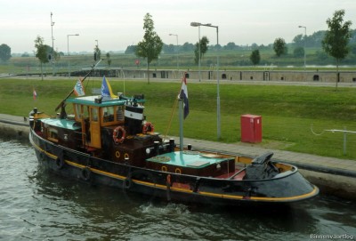 Ina-6-10-08-2015-Lith.jpg (175.65 Kio) Vu 1578 fois Ina-6-10-08-2015-Lith.jpg