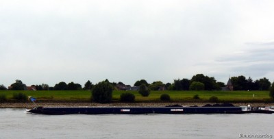 KVB-Unitas-2-27-08-2015-Lobith.jpg (80.4 Kio) Vu 1754 fois KVB-Unitas-2-27-08-2015-Lobith.jpg