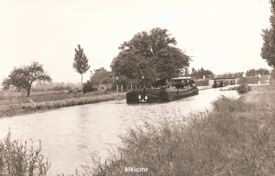 Mouzay (Meuse) (1) (Copier).jpg (85.73 Kio) Vu 2651 fois Mouzay (Meuse) (1) (Copier).jpg