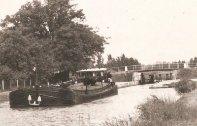 Mouzay (Meuse) (2) (Copier).jpg (74.42 Kio) Vu 2651 fois Mouzay (Meuse) (2) (Copier).jpg