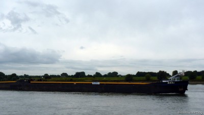 KVB-Res-Res-II-3-27-08-2015-Lobith.jpg (92.13 Kio) Vu 2075 fois KVB-Res-Res-II-3-27-08-2015-Lobith.jpg