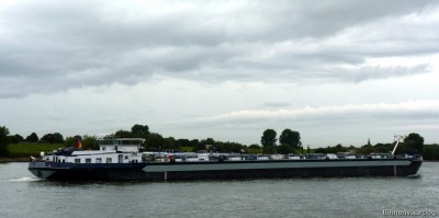 Eventus-4-27-08-2015-Lobith.jpg
