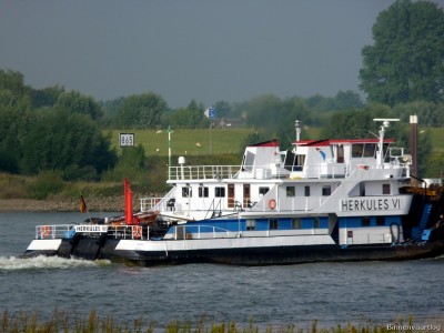 Herkules-VI-6-28-08-2015-Lobith.jpg