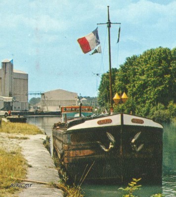 Nogent-sur-Seine (Aube) - Le port (2) (Copier).jpg