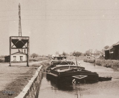 Audruicq (Pas-de-Calais) - Le canal et la fonderie (2) (Copier).jpg (93.1 Kio) Vu 3006 fois Audruicq (Pas-de-Calais) - Le canal et la fonderie (2) (Copier).jpg