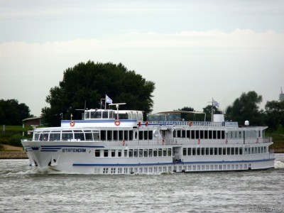 Statendam-1-27-08-2015-Lobith.jpg