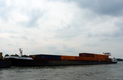 KVB_Neckarstein-Gotz-XVI-6-21-09-2015.jpg