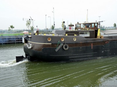 Retif-4-21-10-2015.jpg