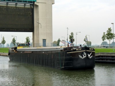 Retif-2-21-10-2015.jpg
