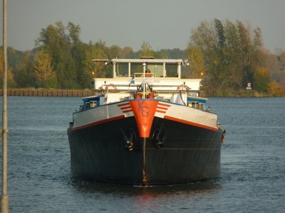 Compania-4-26-10-2015-Lith.jpg