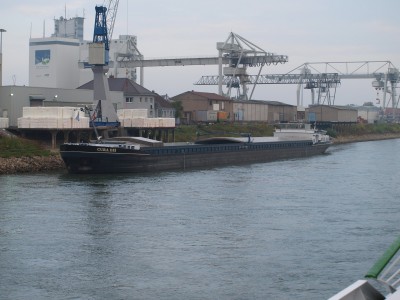 PA204472 (Copier).JPG