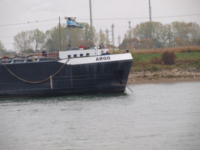 PA204536 (Copier).JPG
